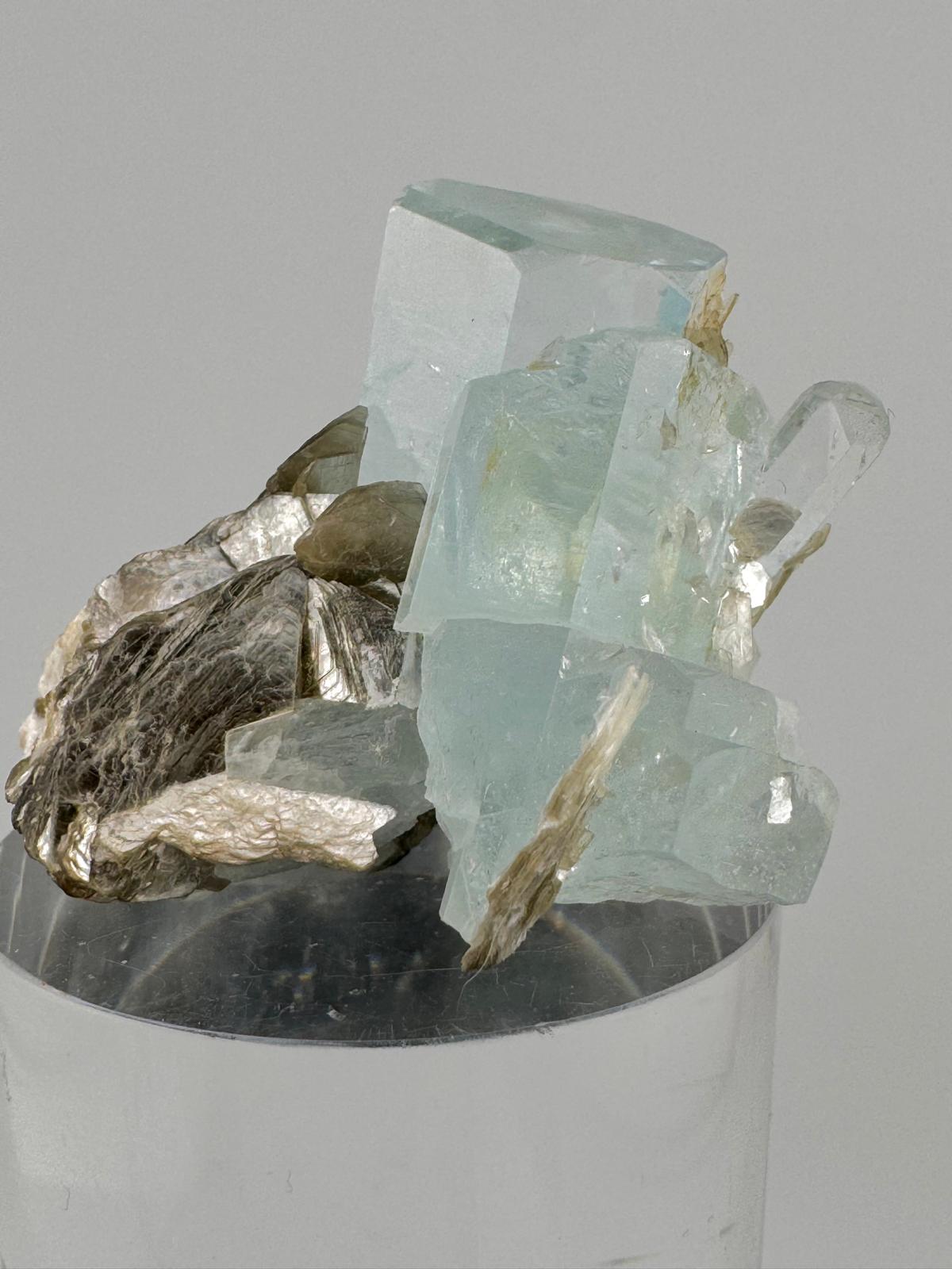 Simply Rocks - Aquamarine and Muscovite